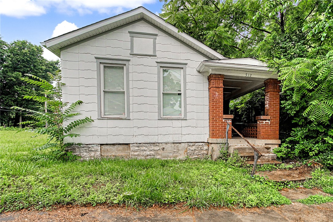 533 Parrot Street — photo