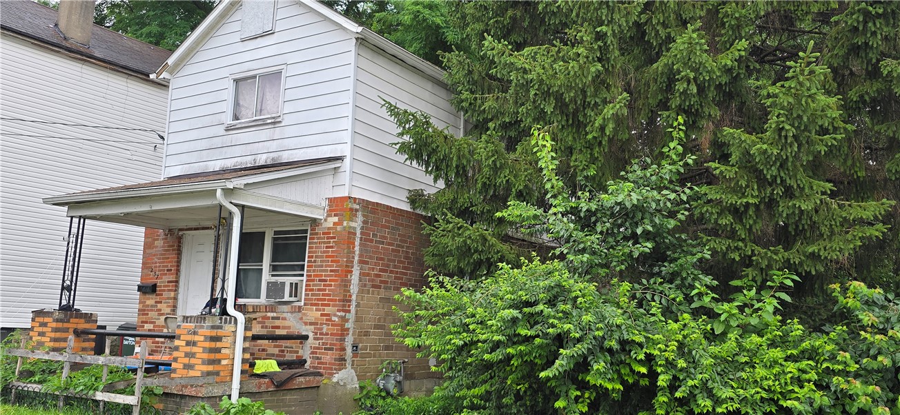 237 N Irwin Street — photo