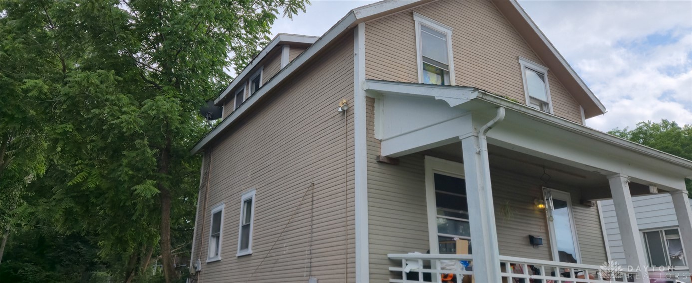 910 Pine Street, Springfield, OH 45505 — photo 2