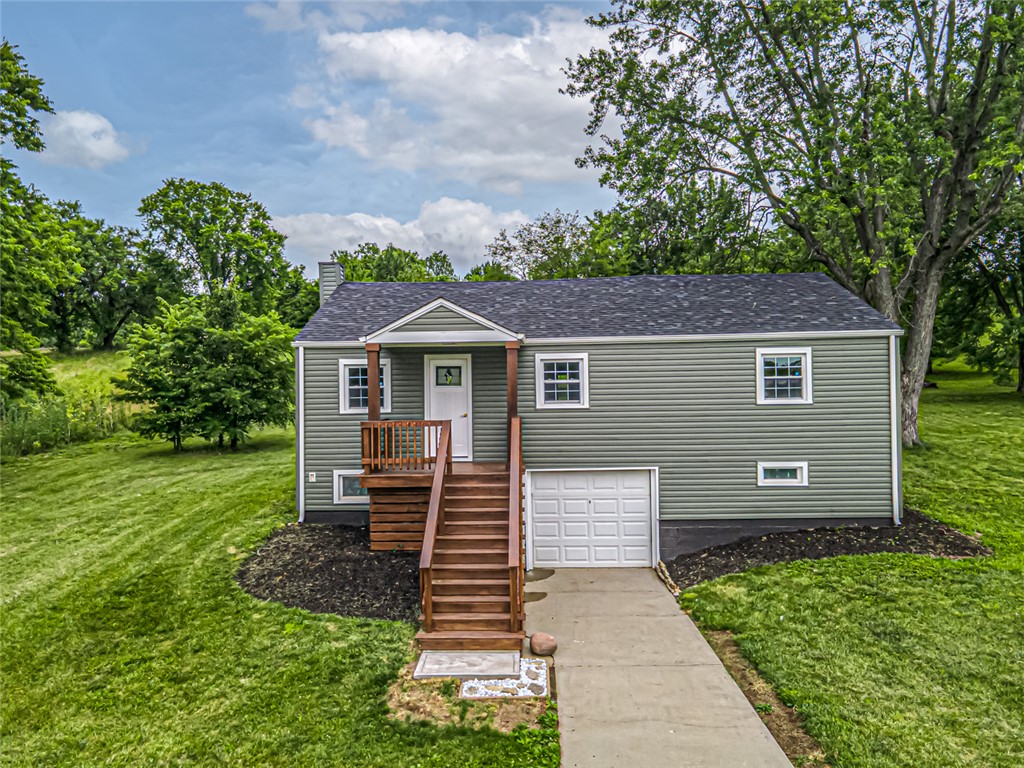 4323 Wayne Madison Road — photo