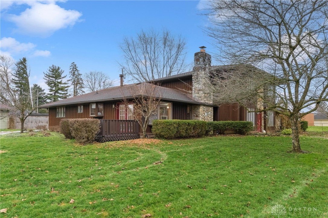 129 Outerview Drive — photo