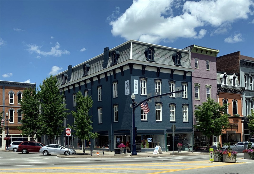 1 E Main Street 202 — photo