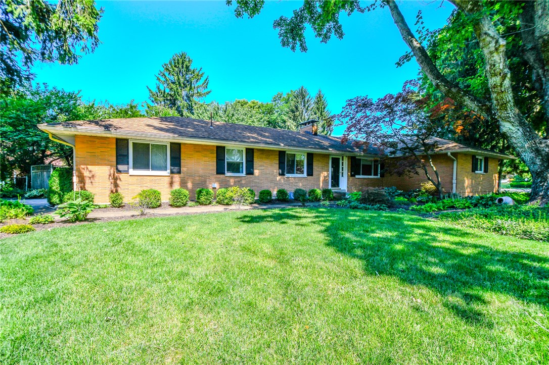 101 Laurelann Drive — photo