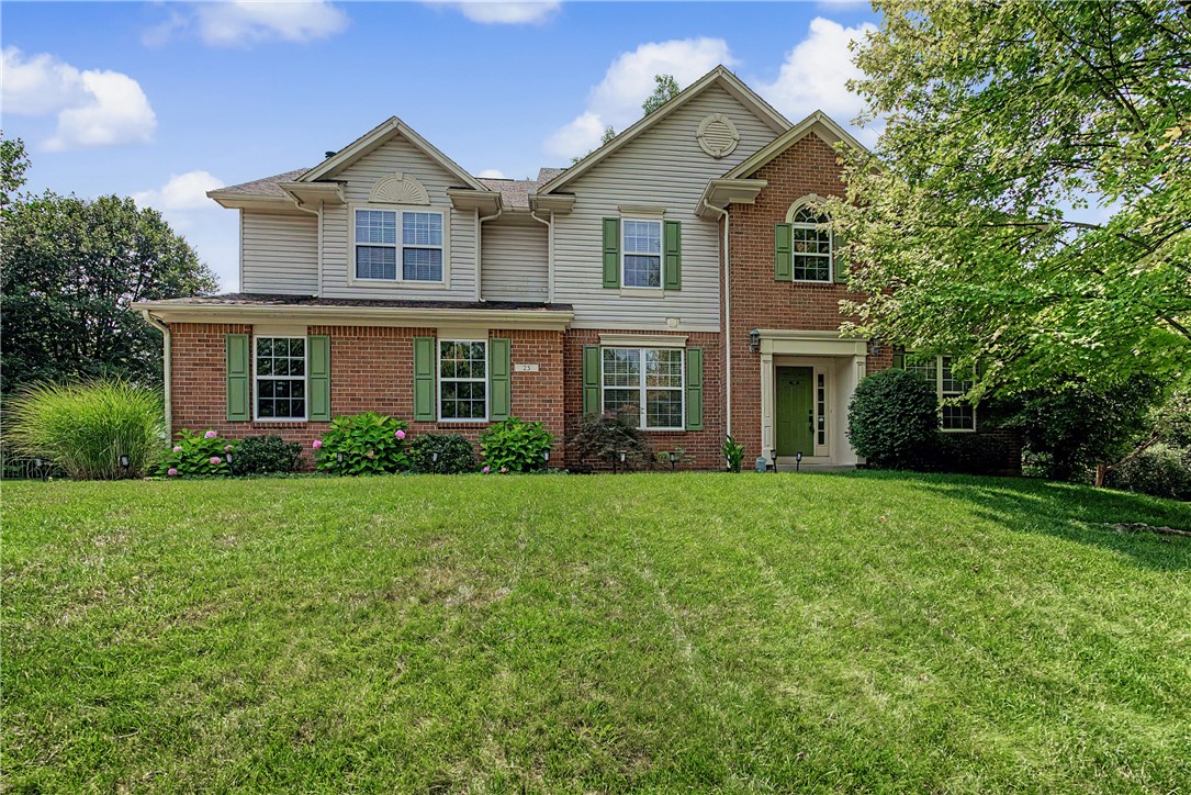 25 Clay Manor Court — photo