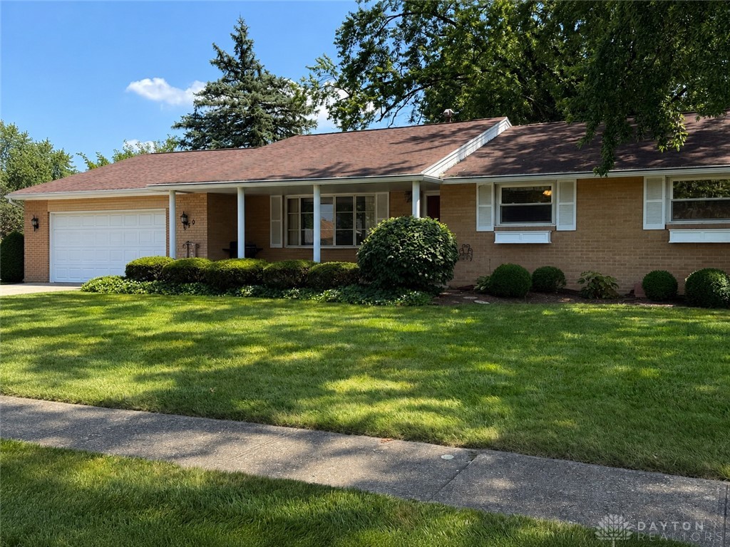 520 Berkshire Circle — photo
