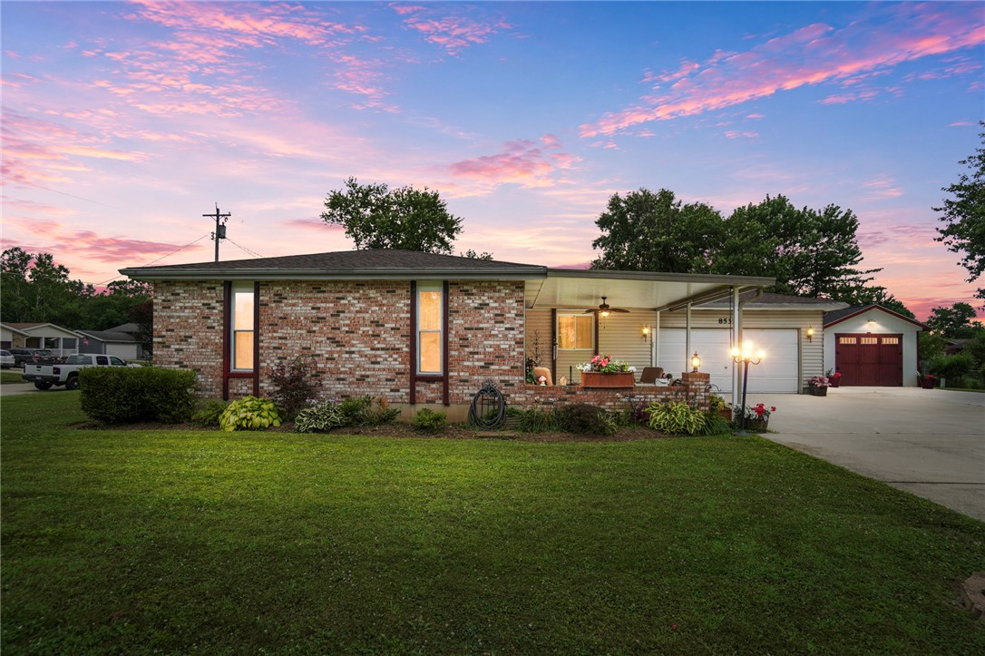 8531 Cheshire Court — photo