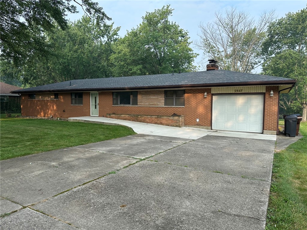 2147 Oxmoor Drive — photo