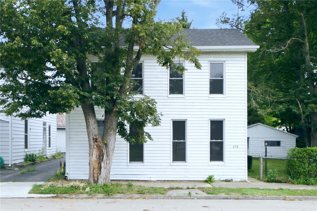 258 E Center Street — photo