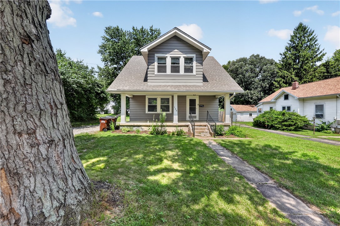 125 Rosewood Drive — photo