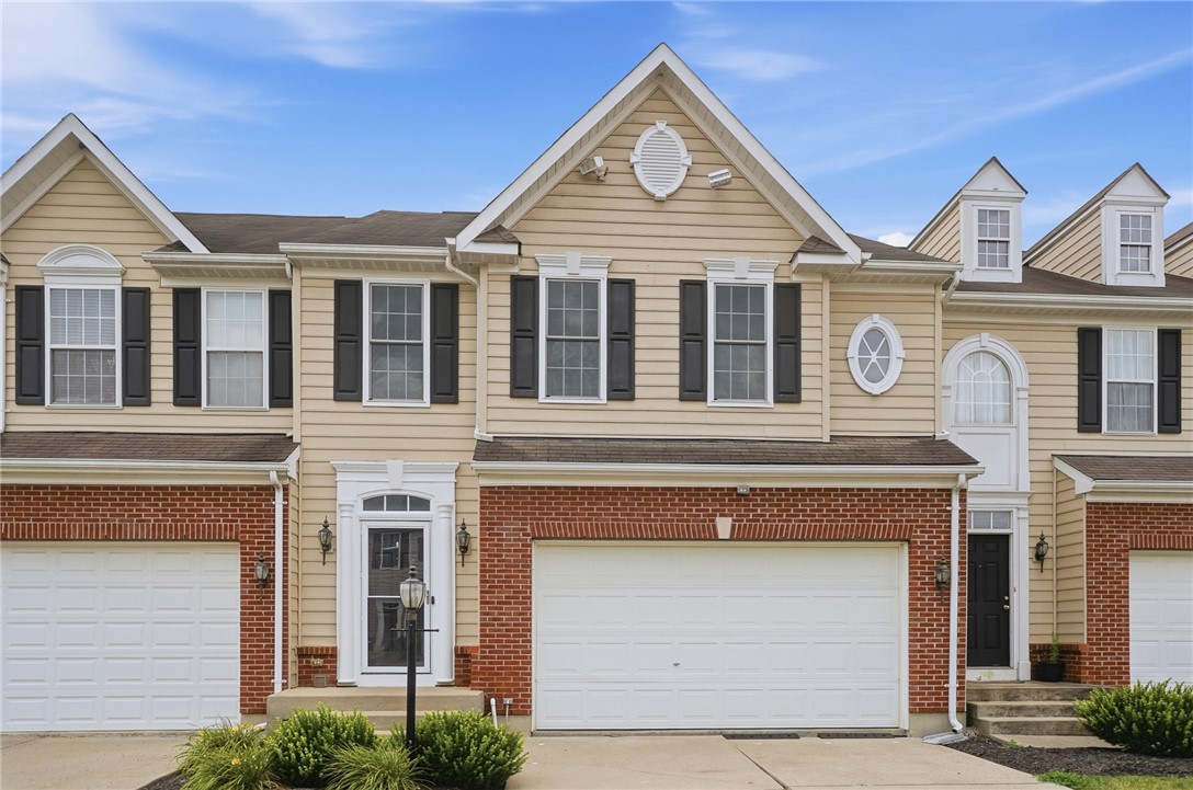 2825 Cardiff Court — photo