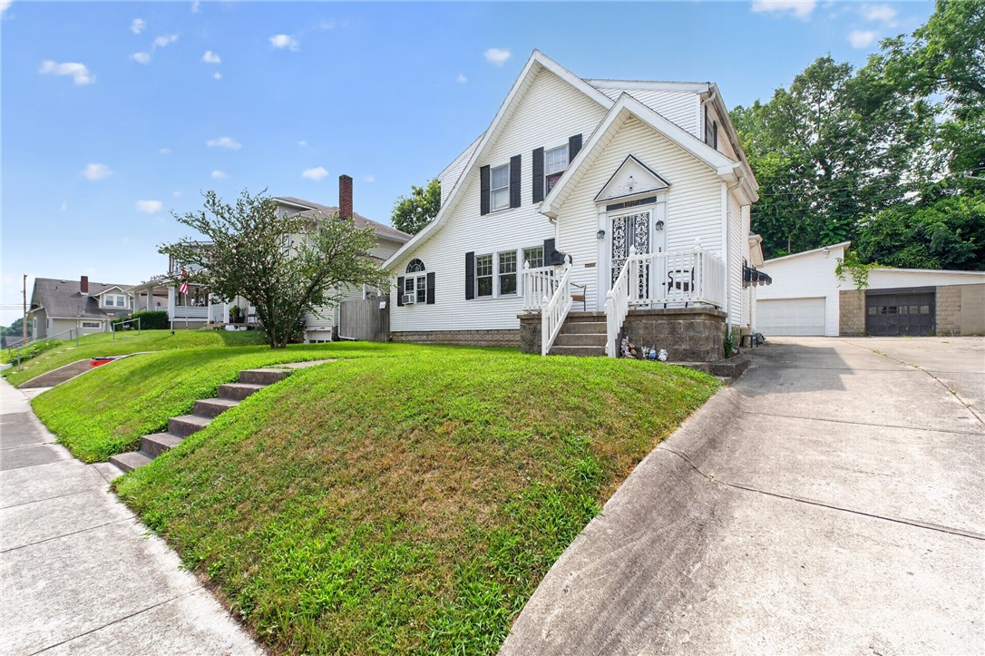 1225 Glenmore Drive — photo
