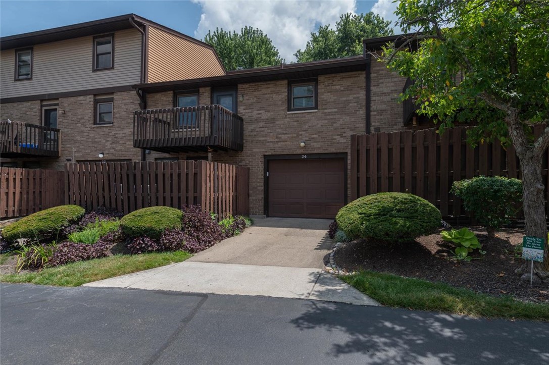 24 Eland Court — photo