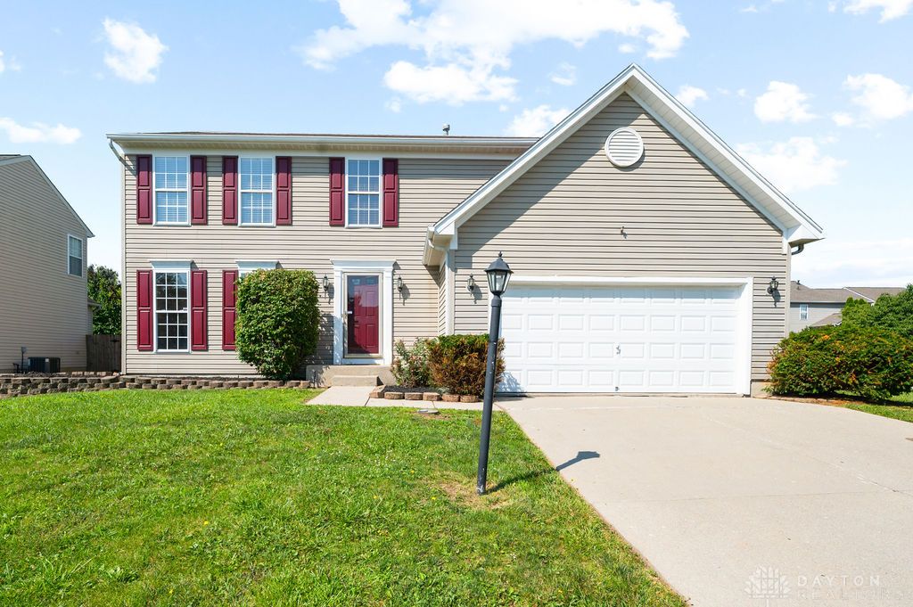 2444 Featherston Court — photo