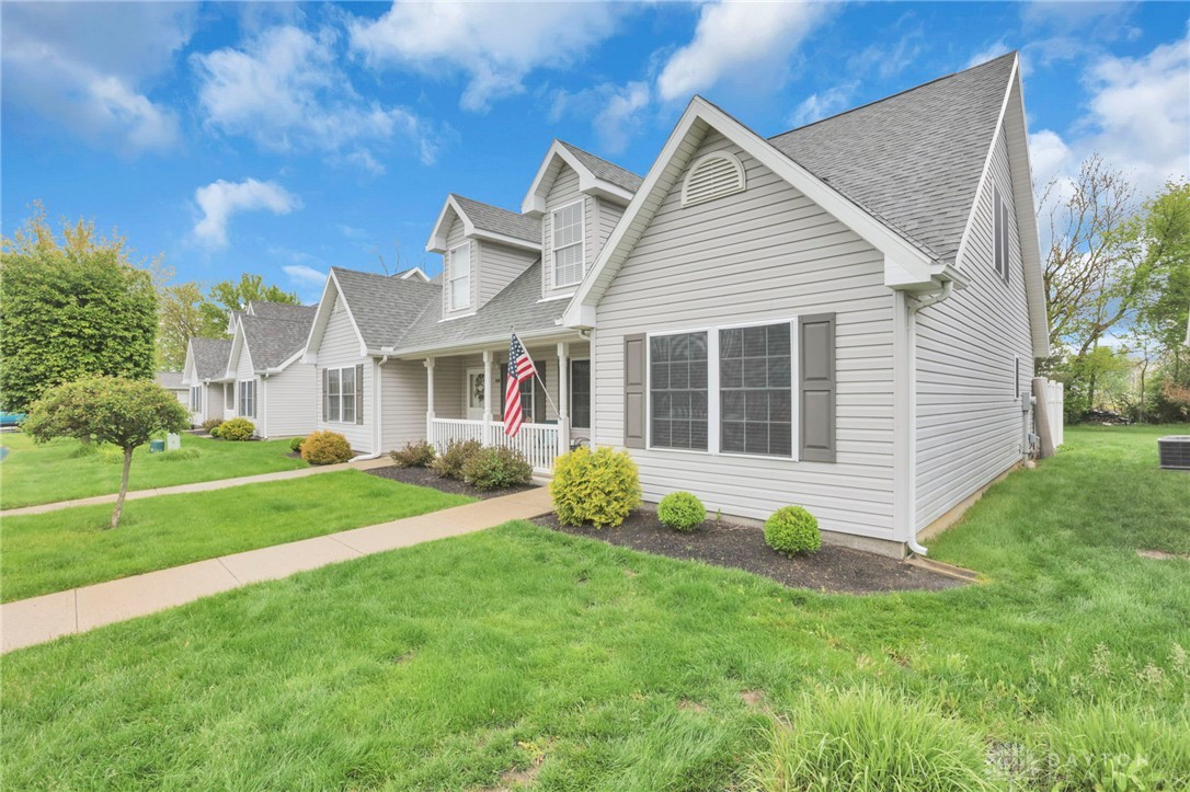 7382 Snug Harbor Drive — photo
