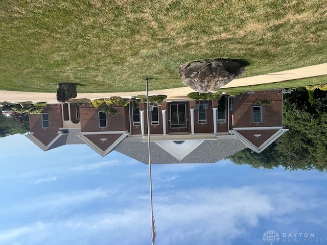 8576 Dillman Road — photo