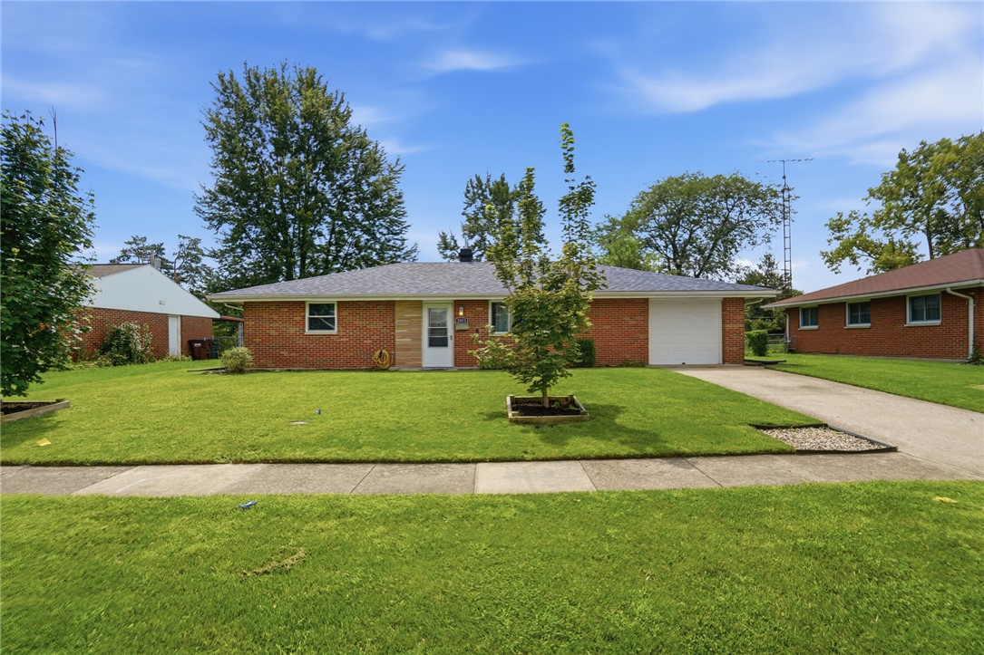 2313 Candlewood Drive — photo