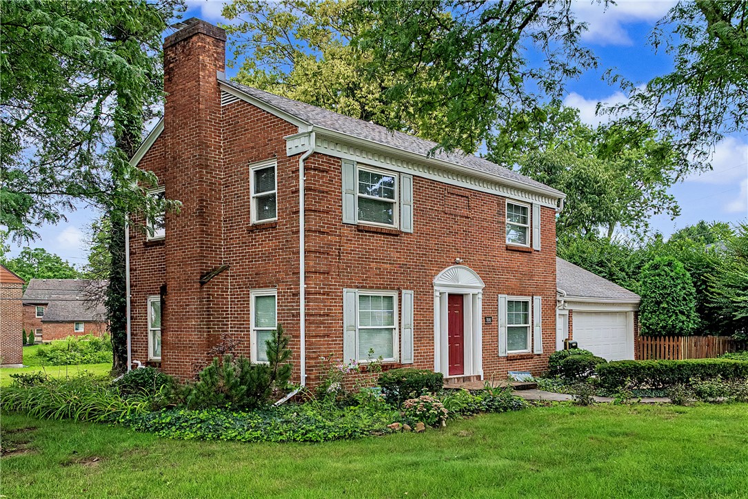 100 Greendale Drive — photo
