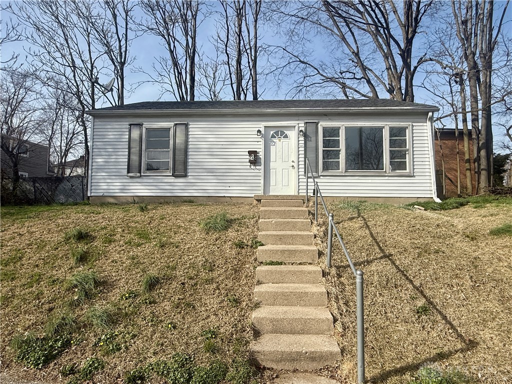 245 E Beechwood Avenue — photo