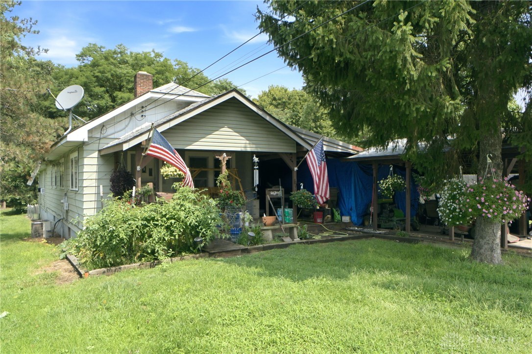 1914 Winona Drive — photo