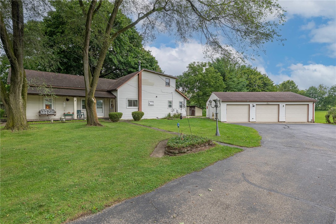 7570 Troy Road — photo