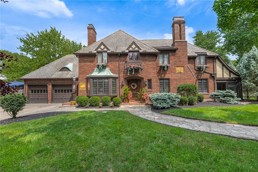 2020 Coolidge Drive — photo