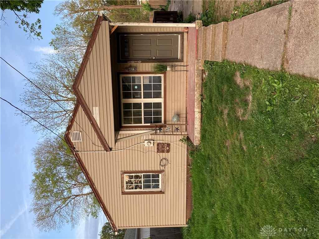 1010 Mayapple Avenue — photo