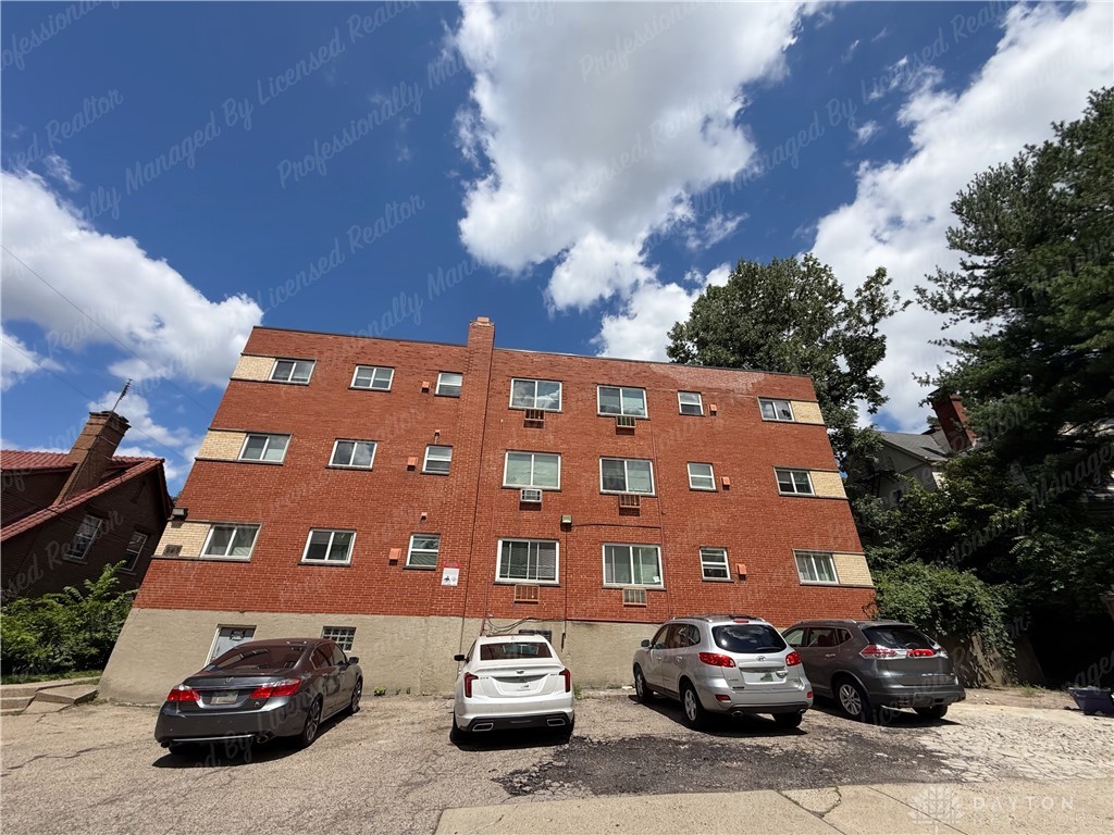 946 Burton Avenue 10 — photo