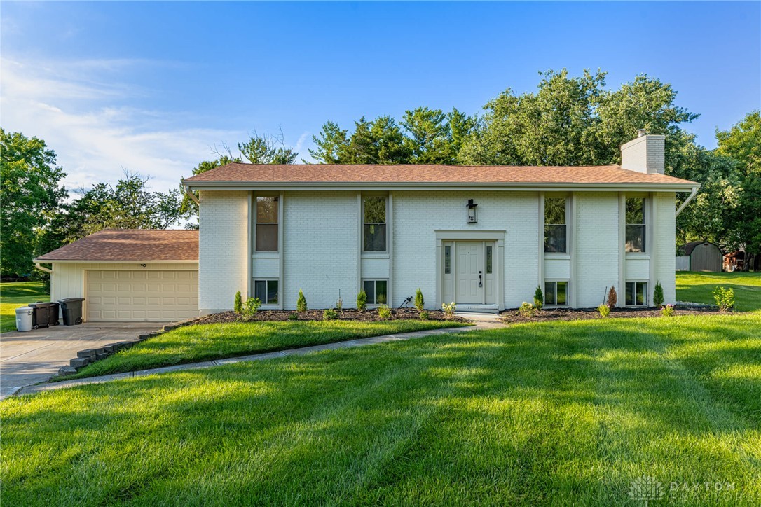 8249 Lakenoll Court — photo