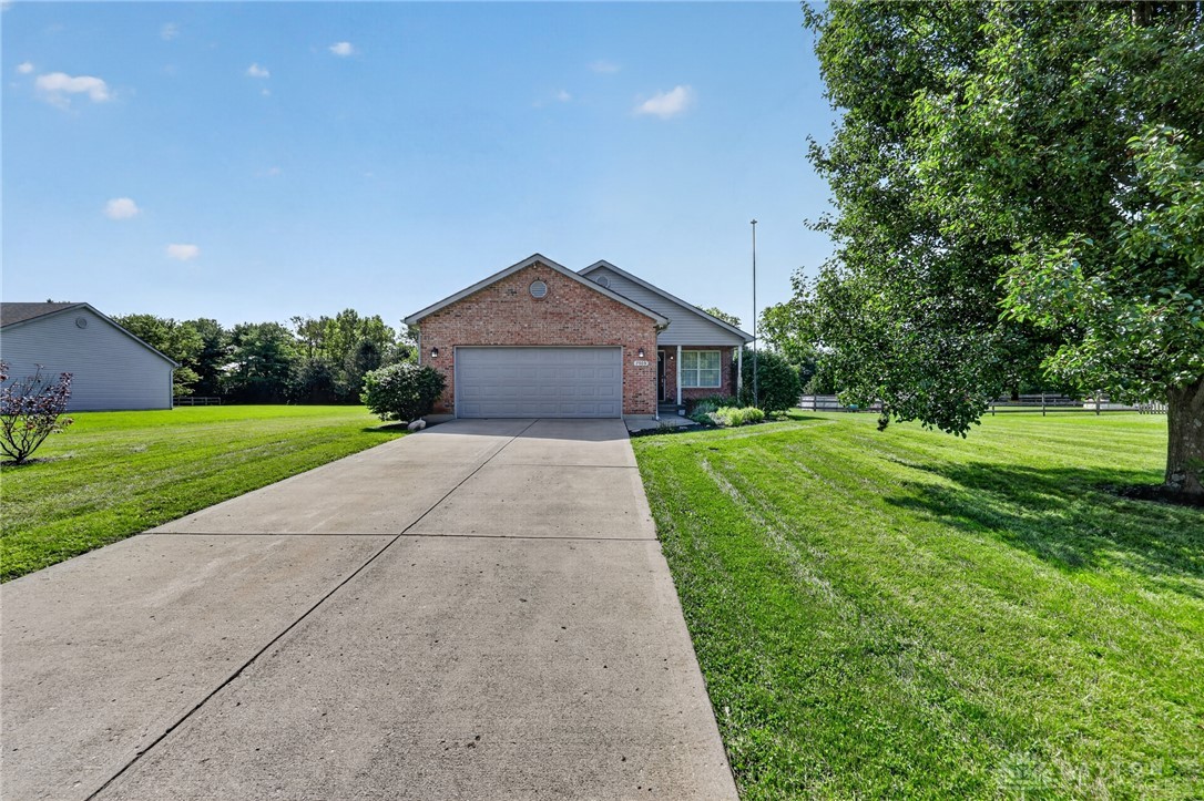 7903 Edgewater Drive — photo