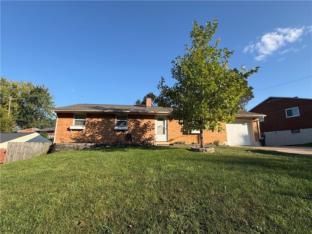 614 Maple Hill Drive — photo