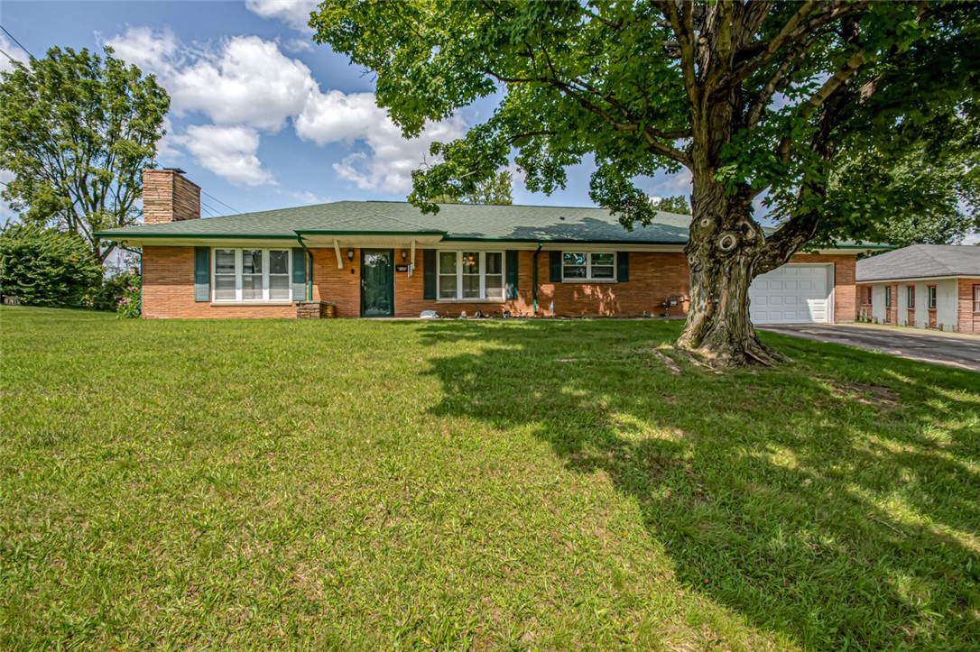 141 Greenhill Road — photo