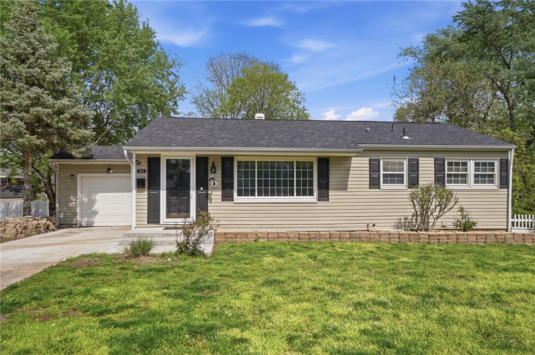 723 Adria Court — photo
