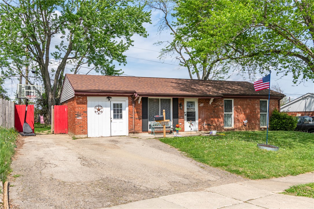227 Oxford Drive — photo