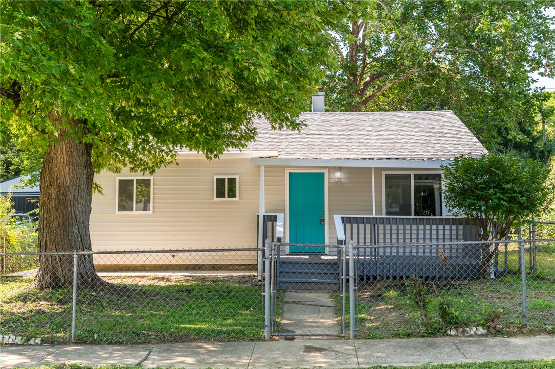 1103 Russell Avenue — photo