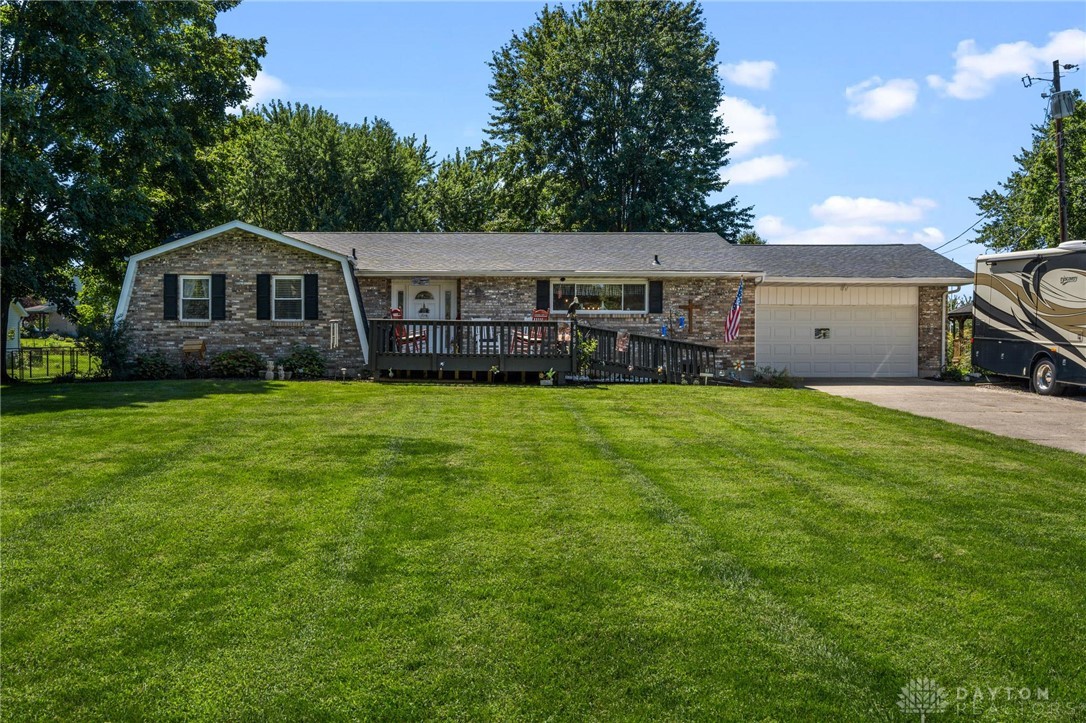 4387 Randall Drive — photo