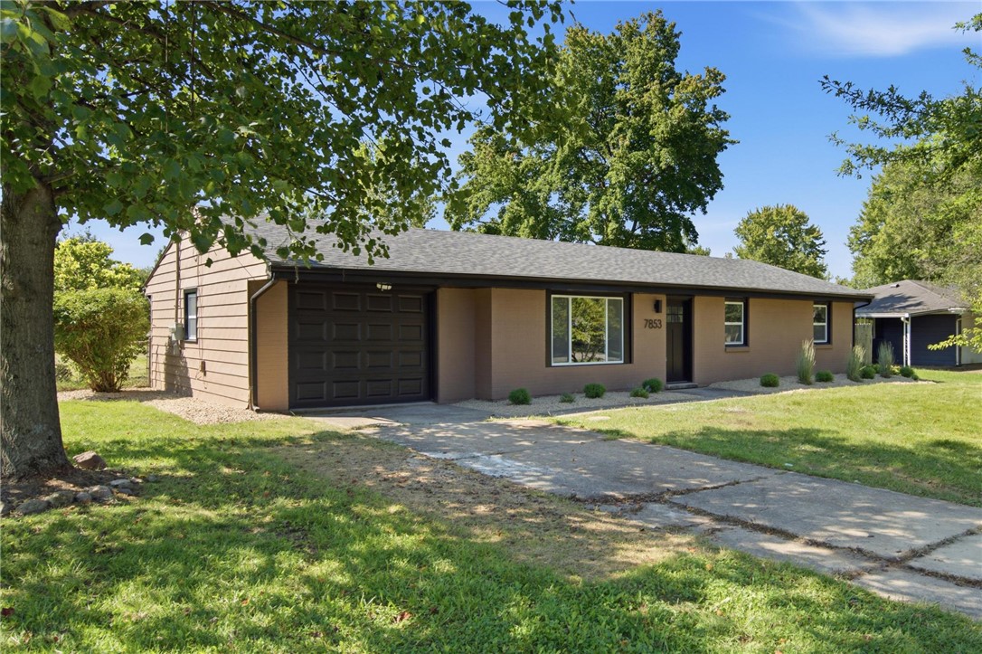7853 Myers Road — photo