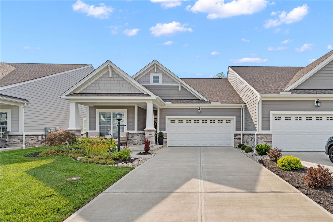 1236 Coulee Court — photo