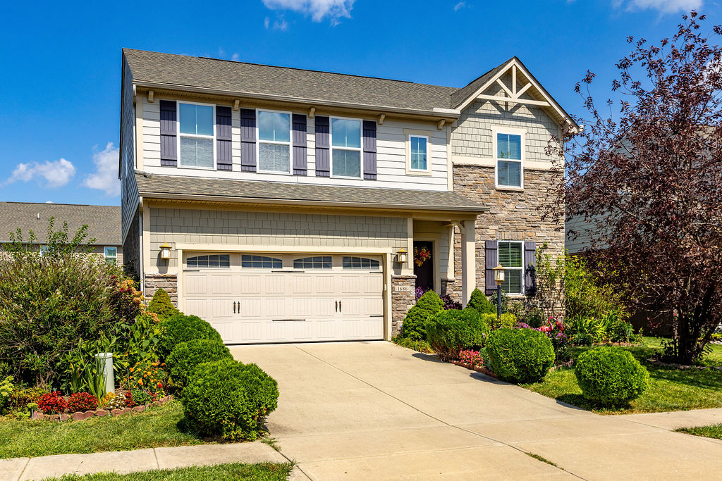 1686 Summit Creek Drive — photo