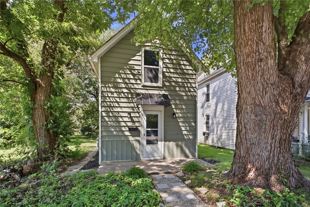 535 W Central Avenue — photo