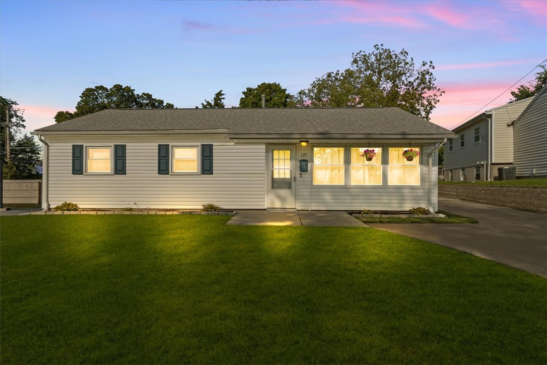125 E Doris Drive — photo