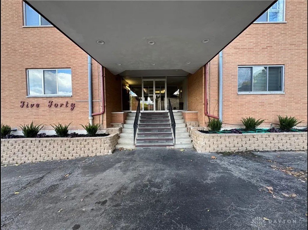 540 Heather Drive 7 — photo