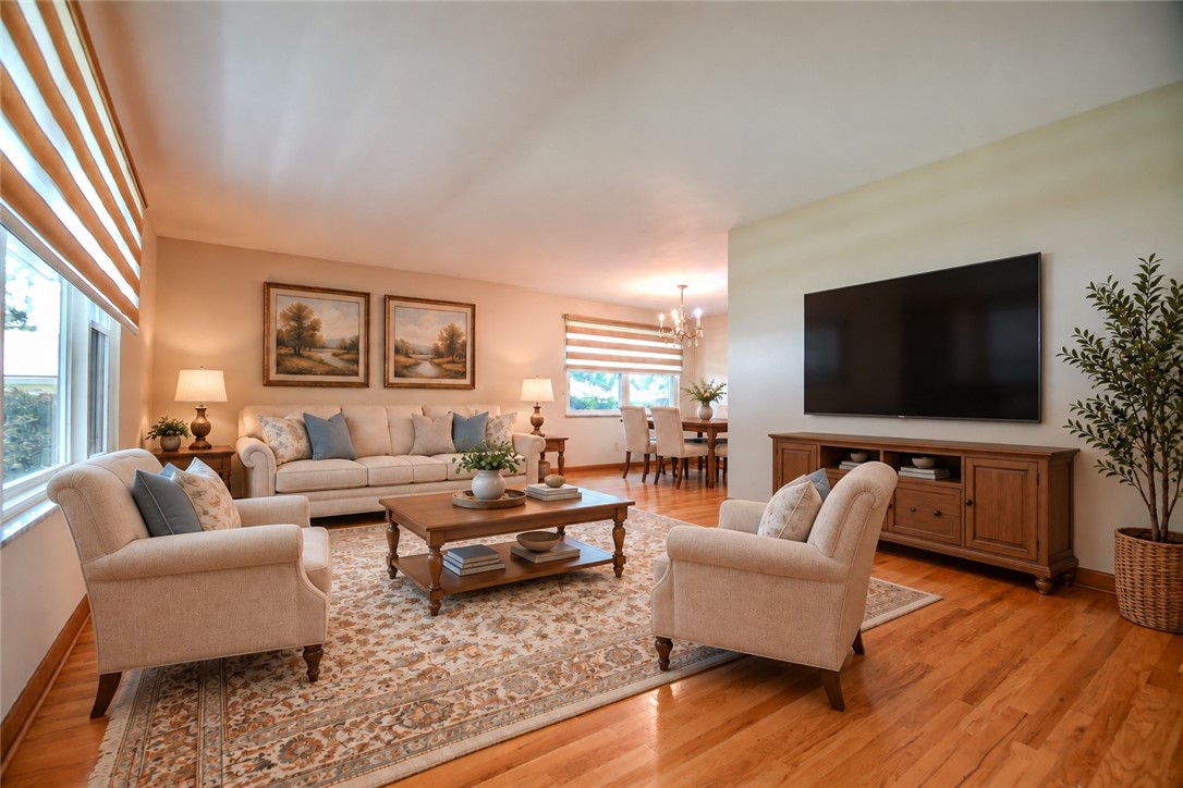 2016 E Oak Tree Drive, Kettering, OH 45440 — photo 2
