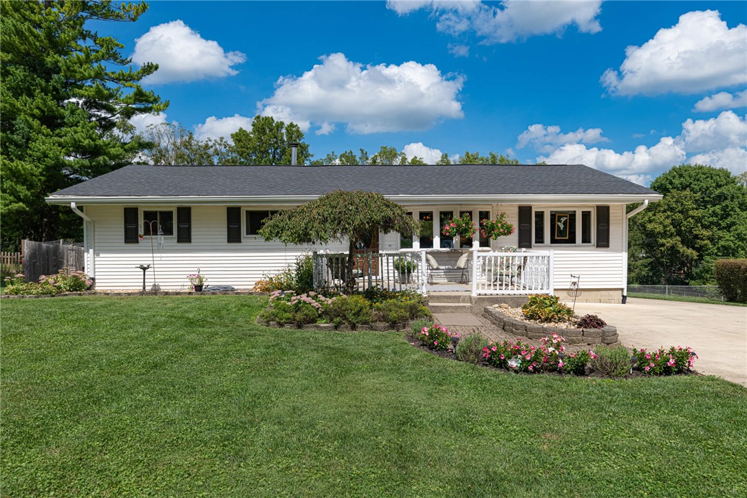 3588 Roselawn Drive — photo