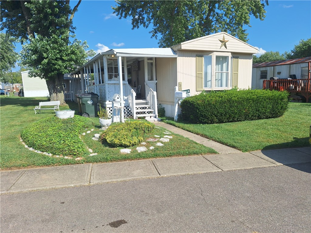 5230 Pinemount Circle — photo