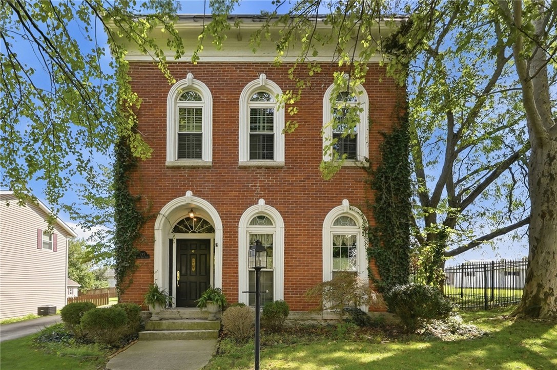 245 N King Street — photo