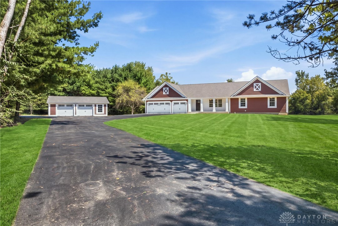 647 E Mount Pleasant Road — photo