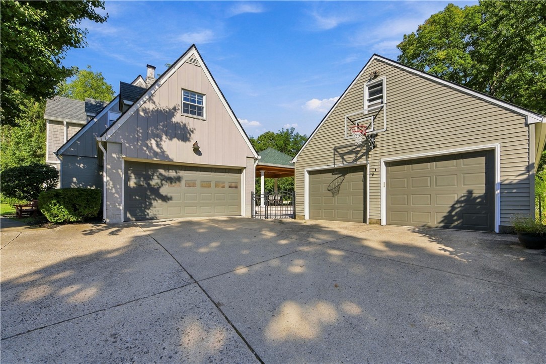 4010 Ridgeway Road, Kettering, OH 45429 — photo 2