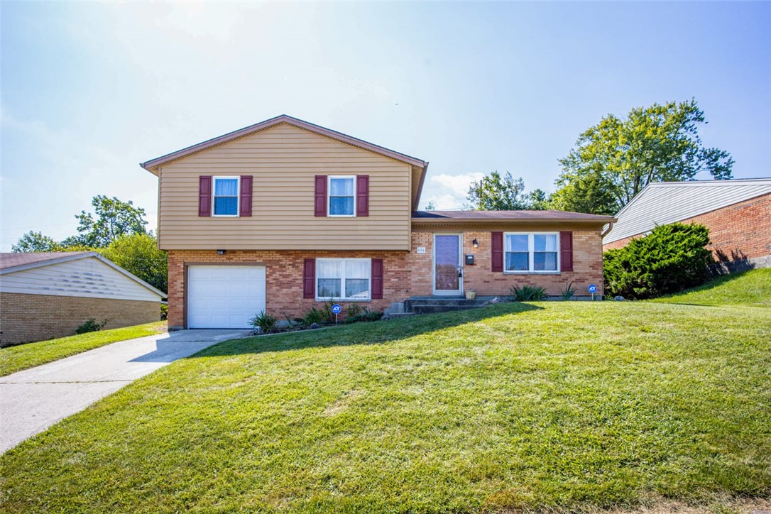 696 Rockford Drive — photo