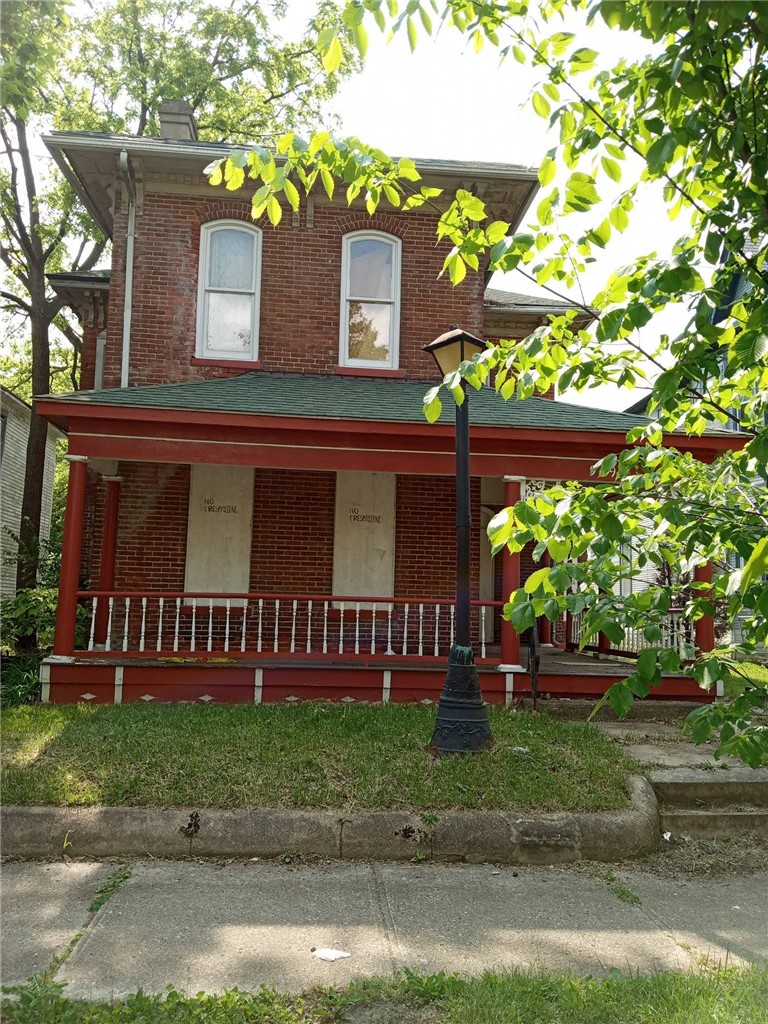 909 S Fountain Avenue — photo