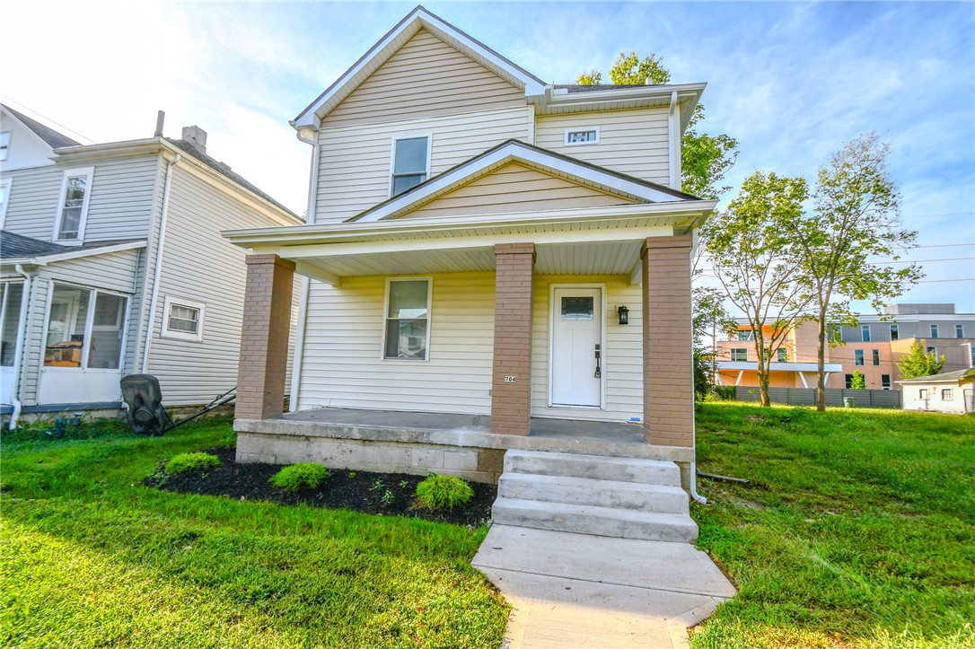 704 Clegg Street — photo